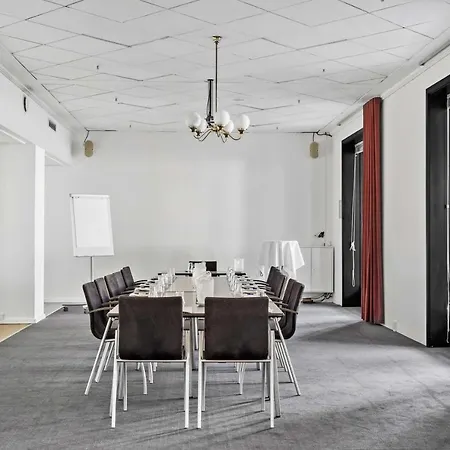 Western Torvehallerne Hotel